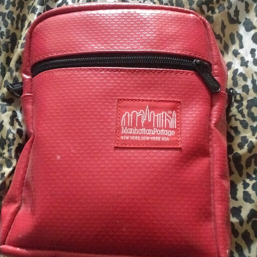 Crossboby purse